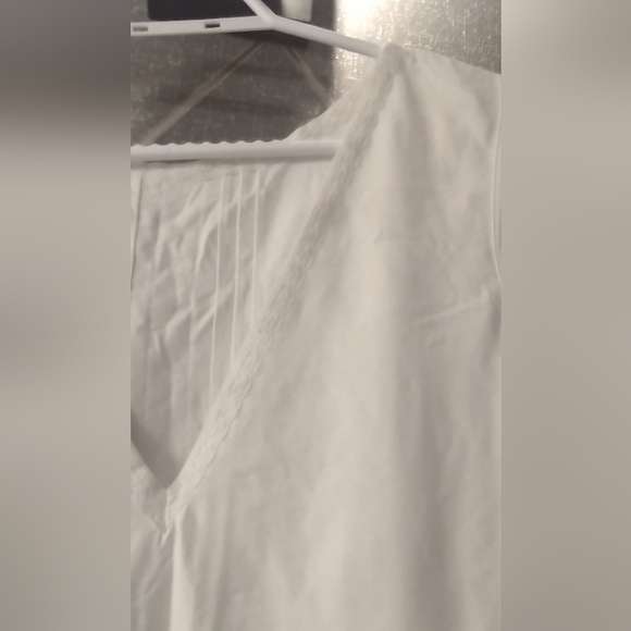 Mercer & Madison top ptp 18" - Picture 4 of 5